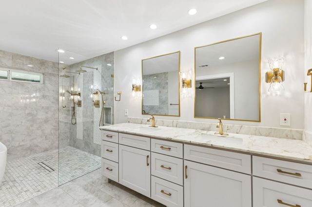 13726 Peyton Drive, Dallas, TX 75240