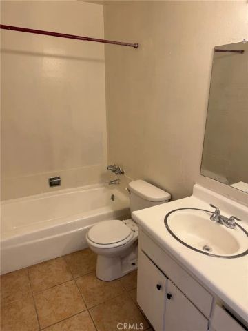 13050 Dronfield Avenue 24, Sylmar, CA 91342
