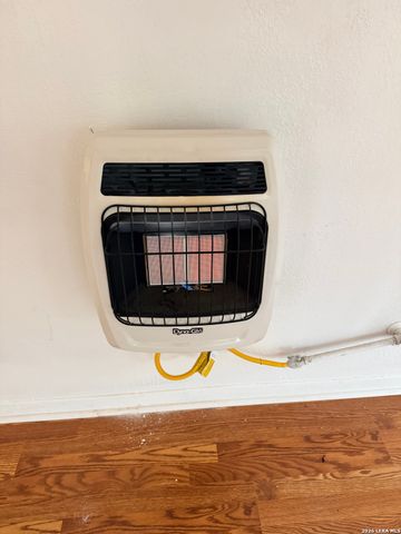 122 E Hart, San Antonio, TX 78214