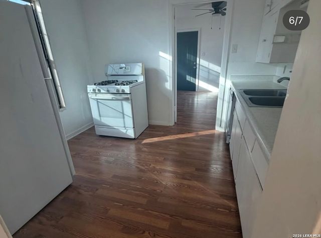 122 E Hart, San Antonio, TX 78214