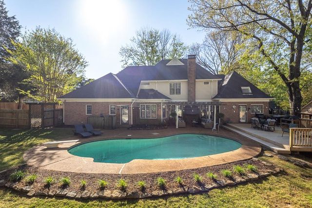 2885 FOSTER DALE CV, Germantown, TN 38138