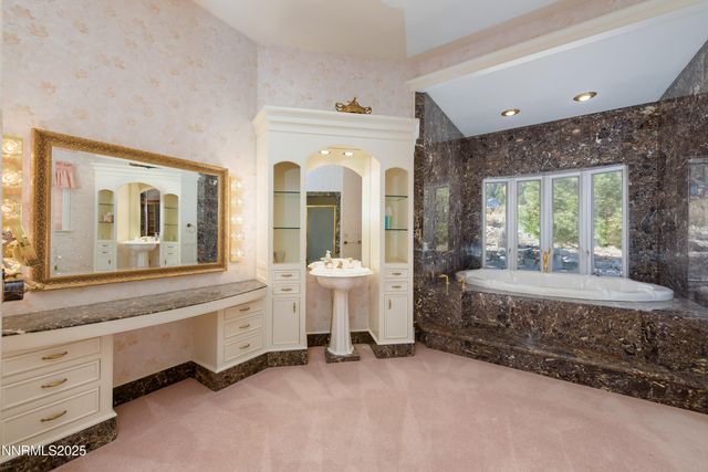 212 Trail Court, Genoa, NV 89411