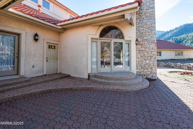 212 Trail Court, Genoa, NV 89411