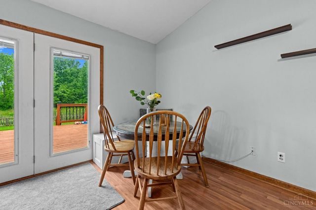 220 Mcdaniels Lane, Springboro, OH 45066