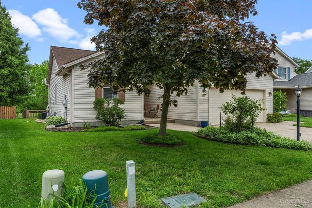 220 Mcdaniels Lane, Springboro, OH 45066