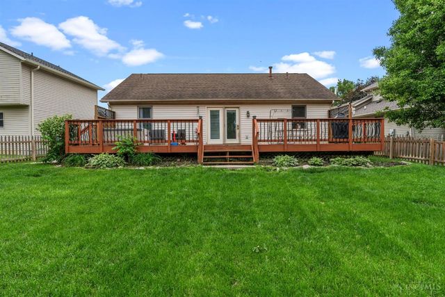 220 Mcdaniels Lane, Springboro, OH 45066