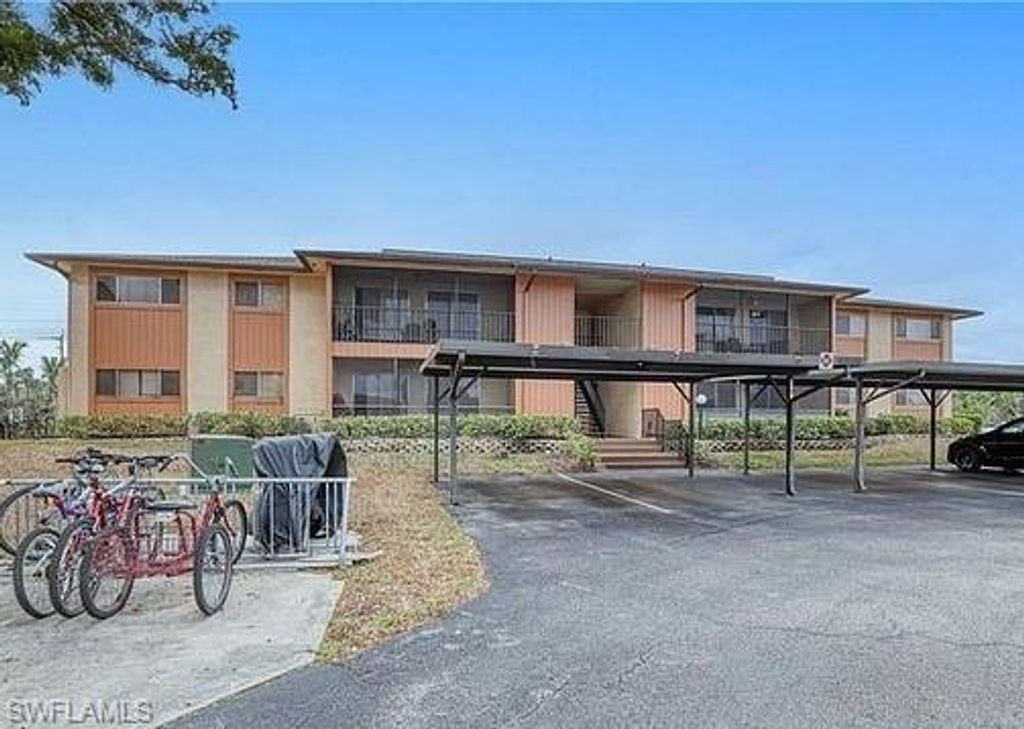 6492 Royal Woods DR 7, Fort Myers, FL 33908