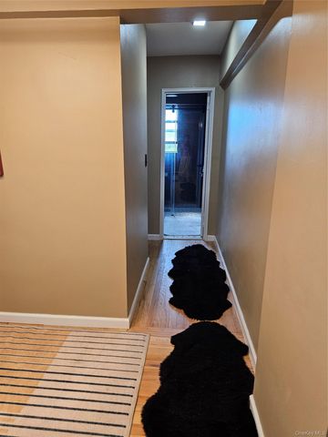 1 Fisher Drive 607, Mount Vernon, NY 10552