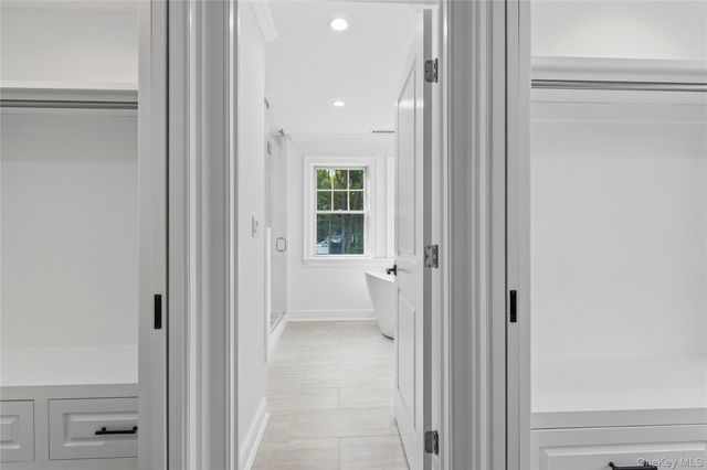 21 Twin Lakes Road, South Salem, NY 10590