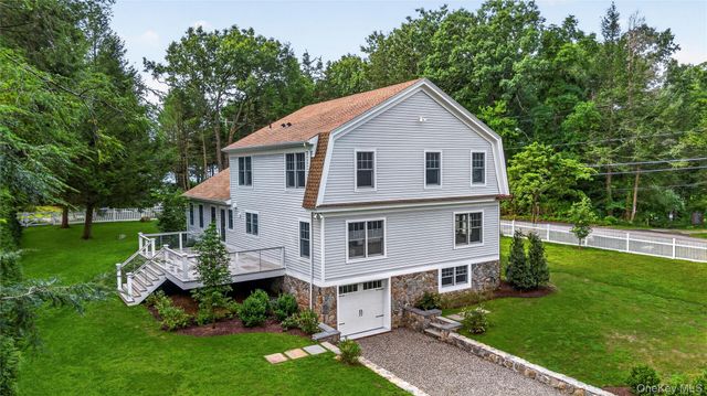 21 Twin Lakes Road, South Salem, NY 10590
