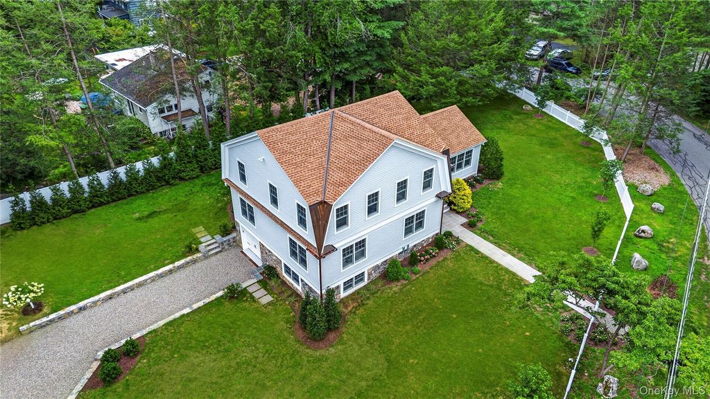 21 Twin Lakes Road, South Salem, NY 10590 — photo 2