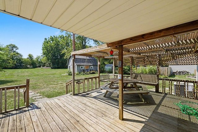 5486 Lippincott Boulevard, Burton, MI 48519