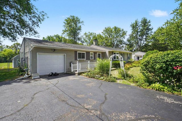 5486 Lippincott Boulevard, Burton, MI 48519