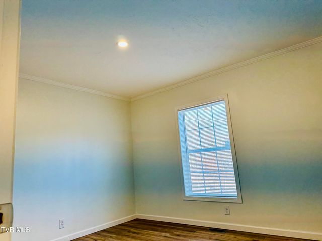 278 Race Track Road, Rogersville, TN 37857