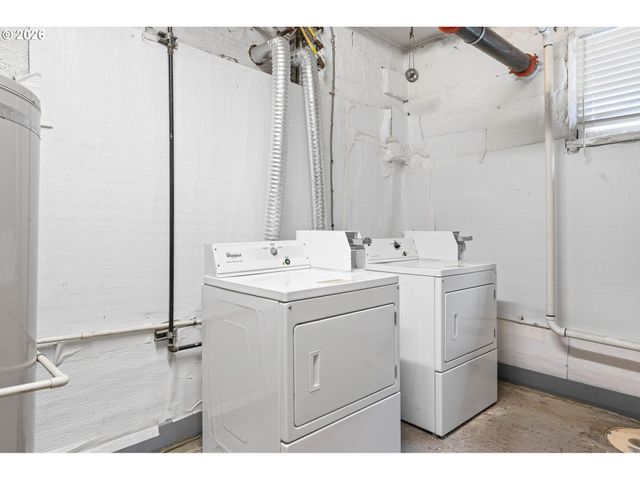1104 Sw COLUMBIA St 304, Portland, OR 97201