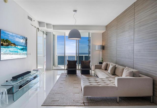 15811 Collins Avenue 2006, Sunny Isles Beach, FL 33160