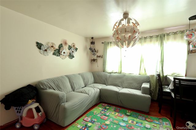 127-06 97th Avenue, Richmond Hill S., NY 11419