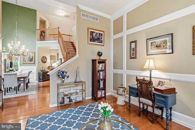 13 WOODCREST CT, Berlin, NJ 08009