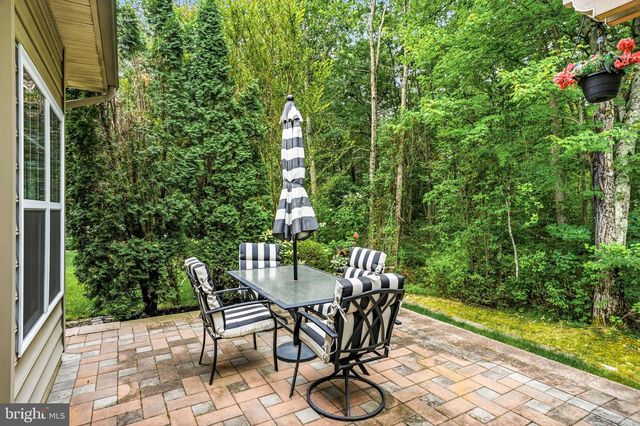 13 WOODCREST CT, Berlin, NJ 08009