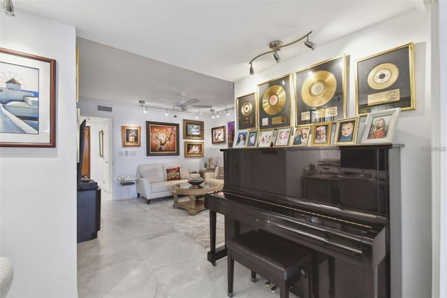 1660 GULF BOULEVARD PH1, Clearwater Beach, FL 33767