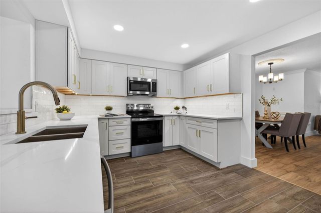 1000 RAFAEL BOULEVARD NE 1, St Petersburg, FL 33704