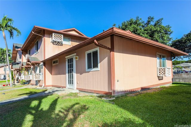 91-1151 Kamaaha Loop 8H, Kapolei, HI 96707
