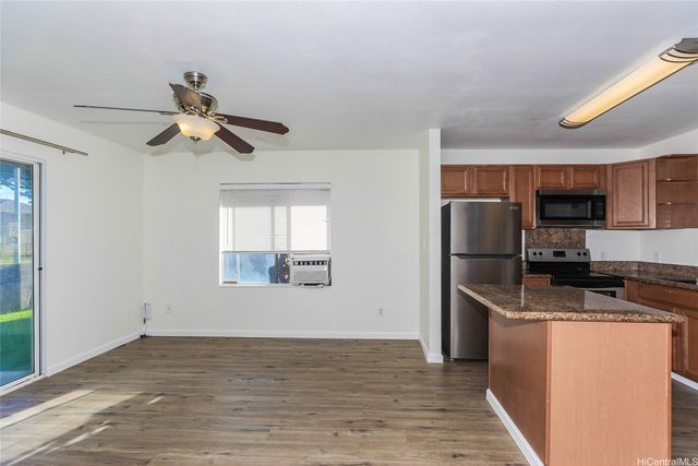 91-1151 Kamaaha Loop 8H, Kapolei, HI 96707