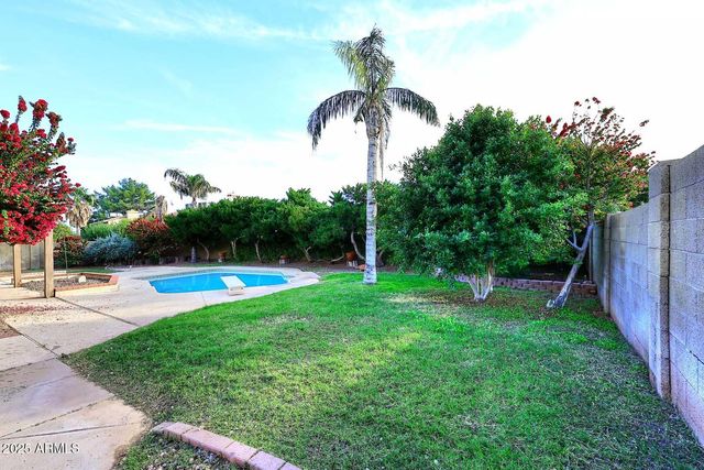 1971 E BUENA VISTA Drive, Tempe, AZ 85284