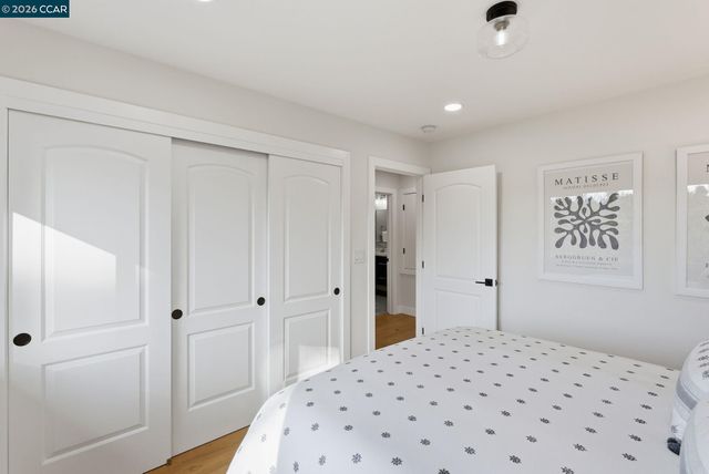 89 Greenfield Dr, Moraga, CA 94556