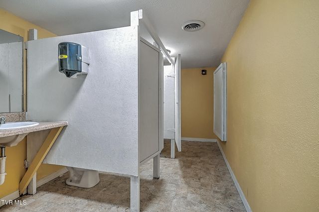 10376 Wallace Alley Street, Kingsport, TN 37663