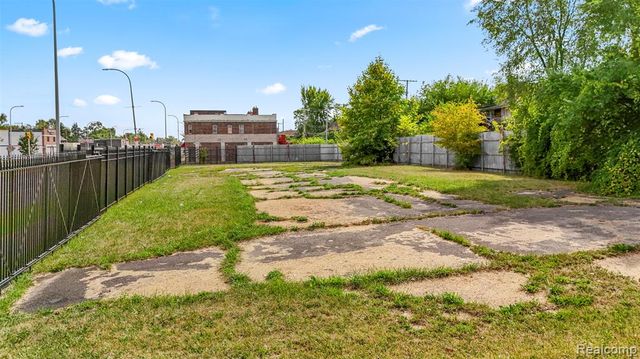 13145 Livernois Avenue, Detroit, MI 48238