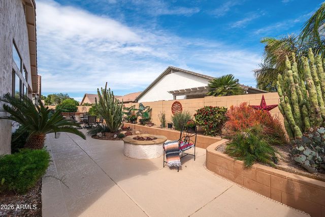 17636 W WEATHERBY Drive, Surprise, AZ 85374