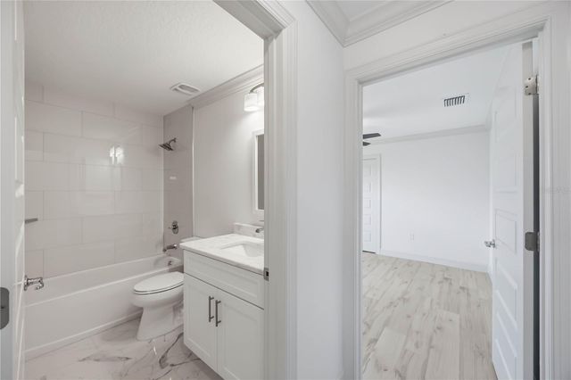 2483 HERRON TERRACE, Port Charlotte, FL 33981