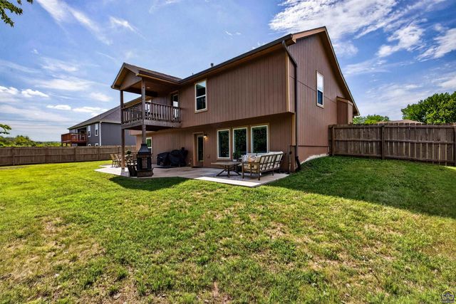 4436 SE Stone Creek RD, Topeka, KS 66609