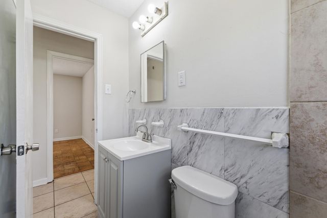 3878 VOLTAIRE AVE, Memphis, TN 38128