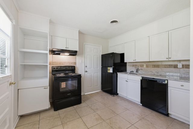 3878 VOLTAIRE AVE, Memphis, TN 38128