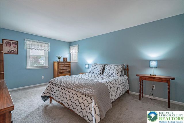 3251 Sequoia Drive, Lower Macungie Twp, PA 18062