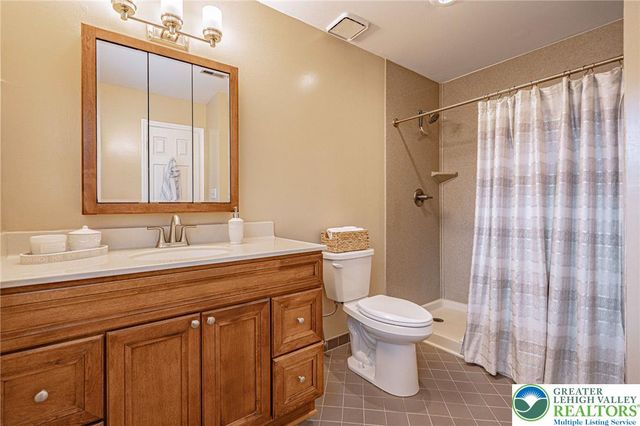 3251 Sequoia Drive, Lower Macungie Twp, PA 18062