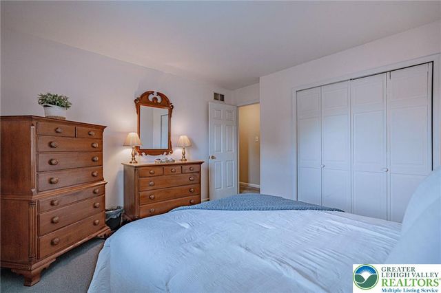 3251 Sequoia Drive, Lower Macungie Twp, PA 18062