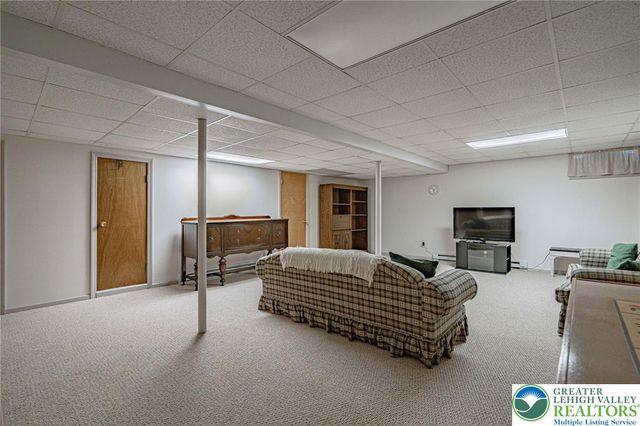 3251 Sequoia Drive, Lower Macungie Twp, PA 18062