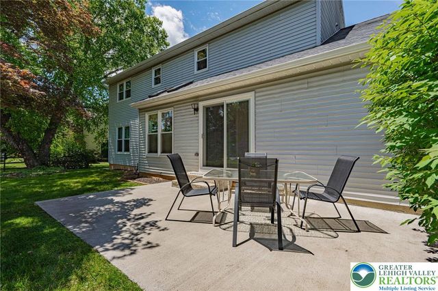 3251 Sequoia Drive, Lower Macungie Twp, PA 18062
