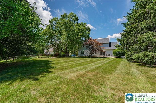 3251 Sequoia Drive, Lower Macungie Twp, PA 18062