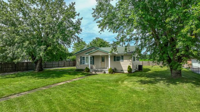 313 W Highway 1376, East Bernstadt, KY 40729