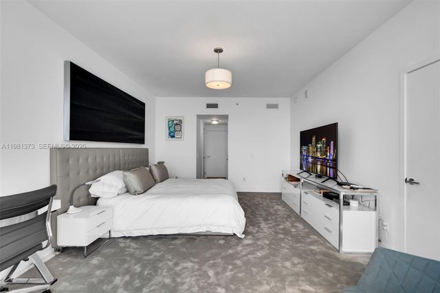 6899 Collins Ave 1602, Miami Beach, FL 33141