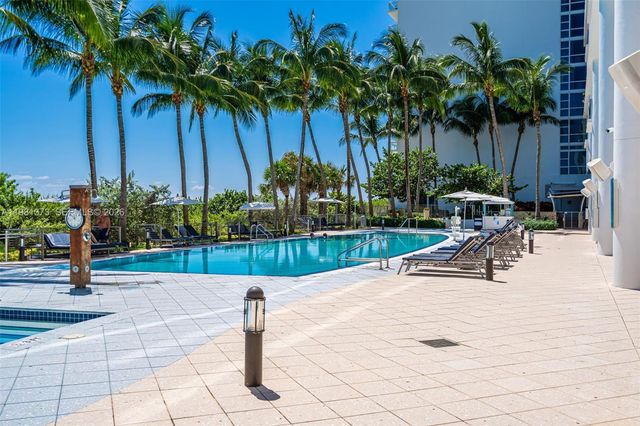 6899 Collins Ave 1602, Miami Beach, FL 33141