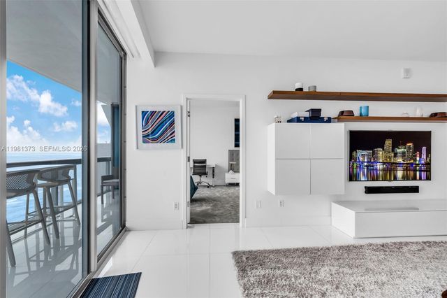 6899 Collins Ave 1602, Miami Beach, FL 33141