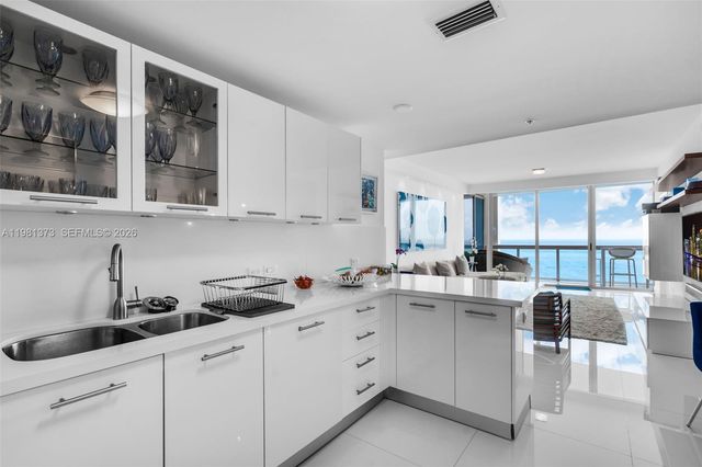 6899 Collins Ave 1602, Miami Beach, FL 33141