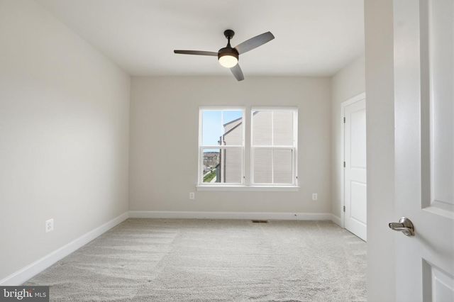 211 PHOENIX DR, Upper Marlboro, MD 20774