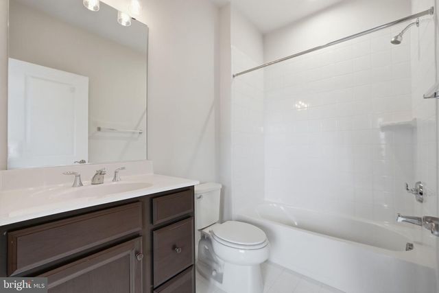 211 PHOENIX DR, Upper Marlboro, MD 20774