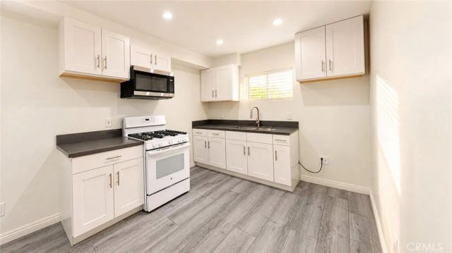 6850 Quinton Lane, Tujunga, CA 91042